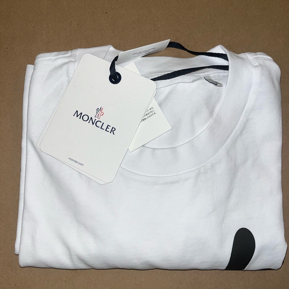 Authentic Moncler Men’s Running Logo T-Shirt size 3XL